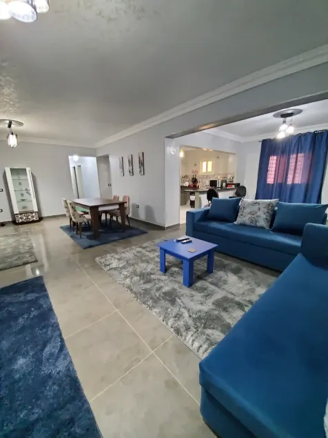 Spacious apartment in October city close to Mall of Arabia [Families only] - Image 1