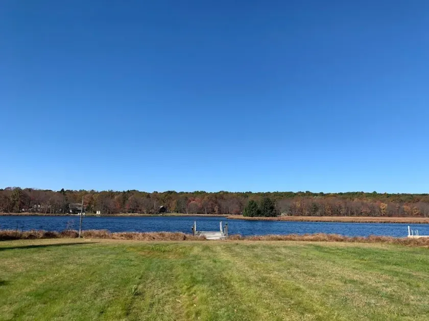 Lakefront Cottage w Fireplace, Private Lake Access, Dock, Big Yard - Image 1