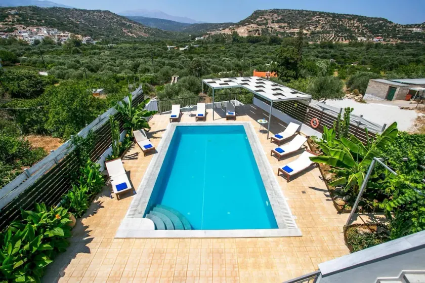 Villa Alexis House by Villa Plus - Image 1