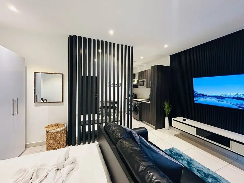 EBS LEGEND ONE BEDROOM DUPLUX embassy - Image 1