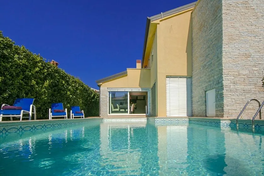 Villa Lidija med havudsigt i Porec - Image 1
