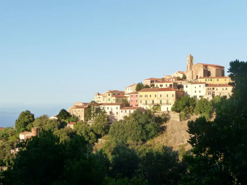 Toscana, Isola d'Elba: affascinante casa in tipico villaggio affacciato sul mare - Image 1