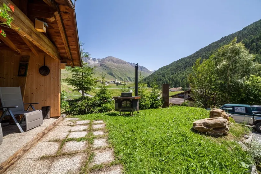 Apartment “Haus Fliri” in Etschtal Valley with Wi-Fi, Garden & Terrace - Image 1