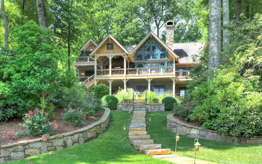 Lake-front luxury is waiting in the Grant-McDonald Lake Home. - Image 1