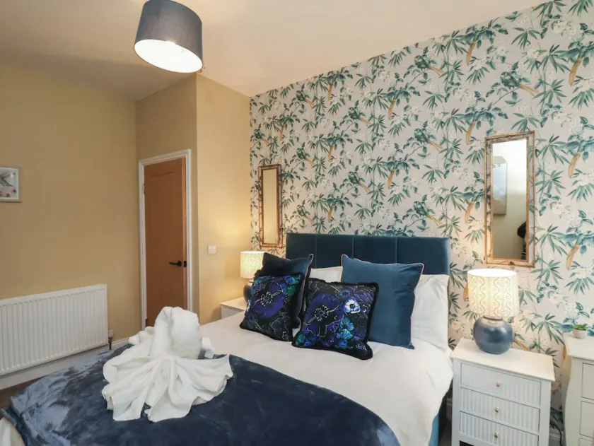 Blackburn Heights Apartment - Image 1