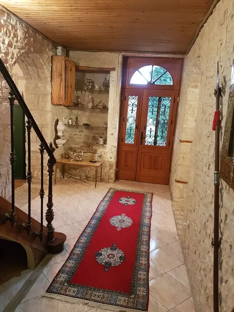 Chateau / Country House - Image 1