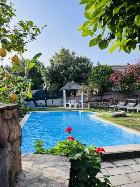 Villa with pool in Sardinia 5 minutes from the sea - Image 1
