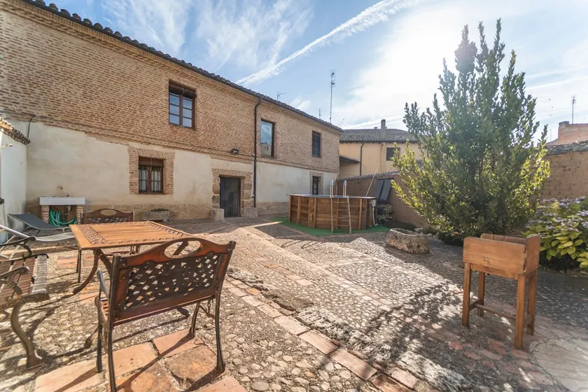 Abánades - Image 1