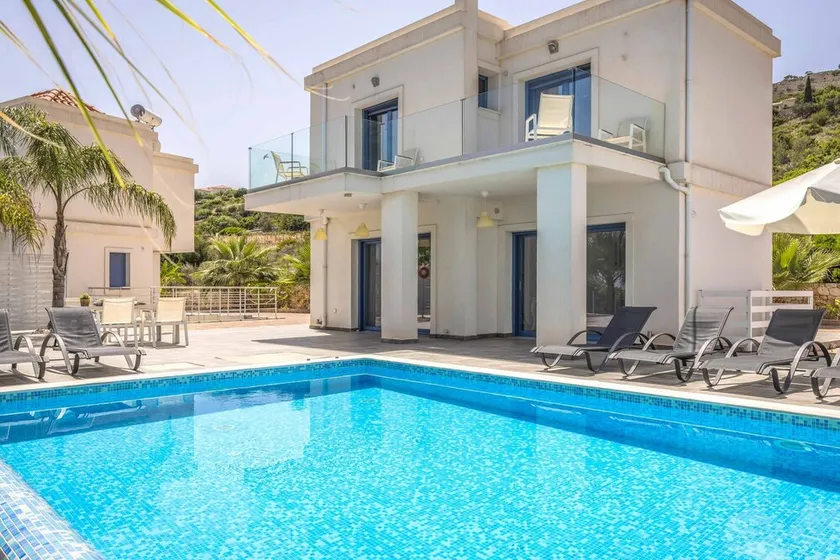 Villa Seahorse Skala - Image 1