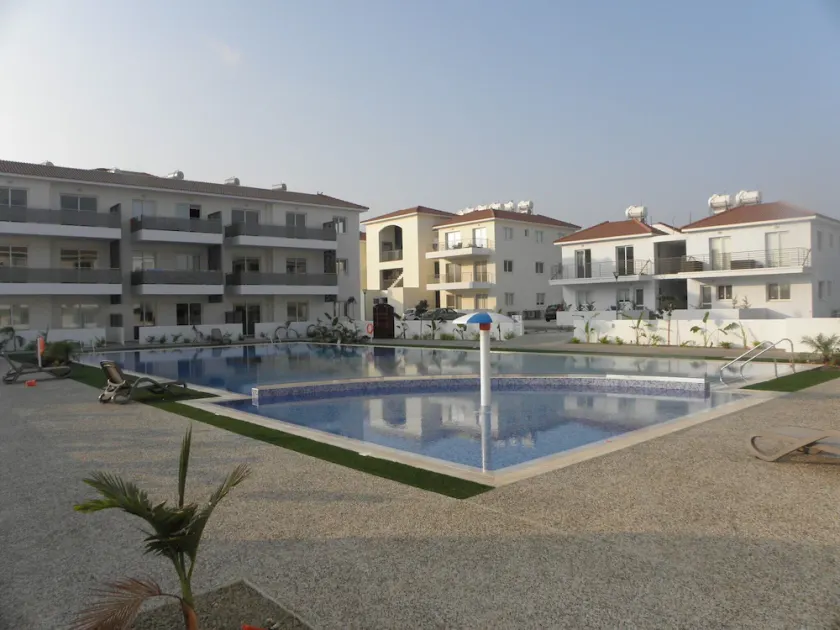 Apartment In a New Luxury Resort next to kaparis beaches - Image 1