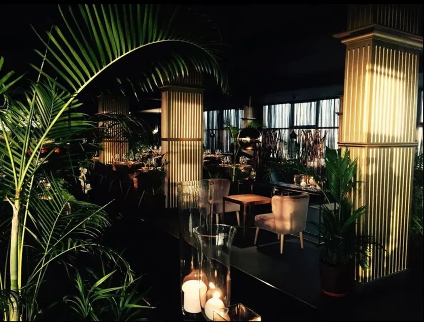 Royal Grand Hotel - Image 1
