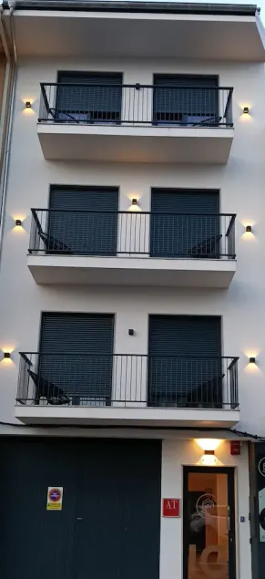 IG Apartamentos - Image 1