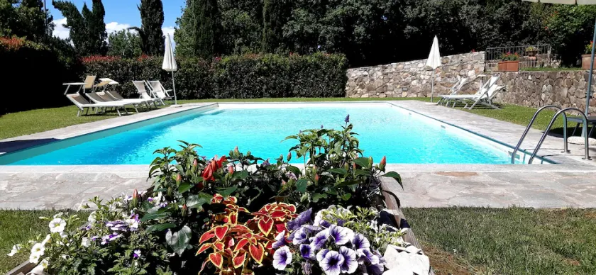 GREEN two-room apartment in farmhouse with swimming pool 8 km from Florence center - Image 1