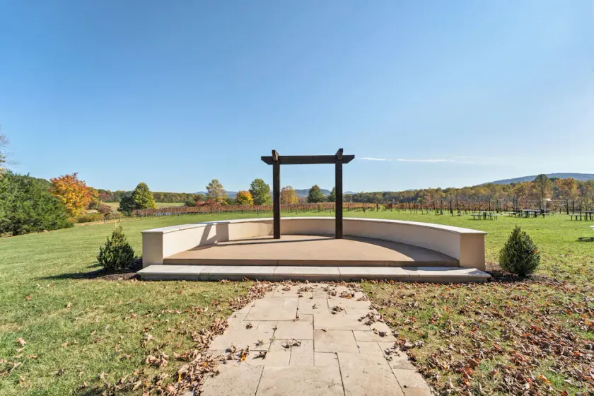 Afton Mountain Vineyards - Image 1