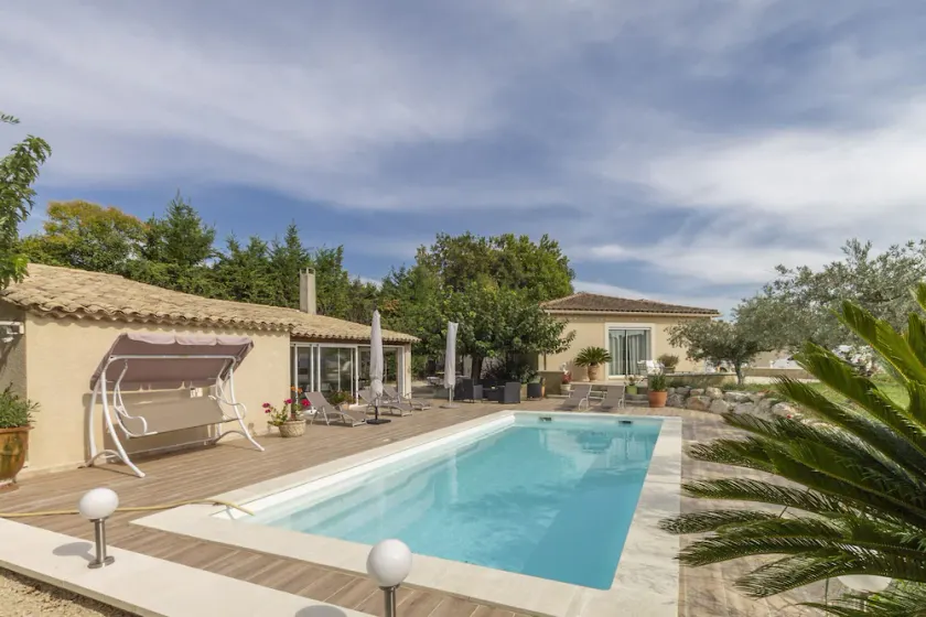 Villa Mireillo - Villa cosy avec piscine privée pour 6p à seulement 200m du village provençal de Noves - Image 1