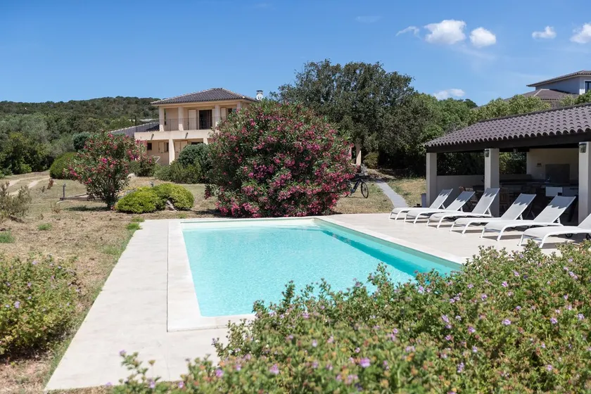 Villa steht Pool & Hammam und Garten von 5300 m2 / Strand in 700m - Image 1