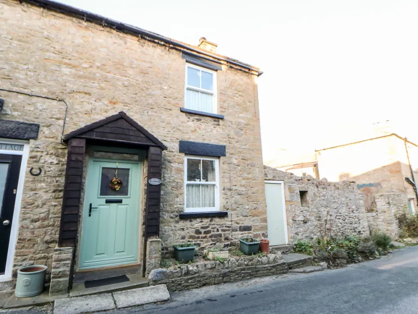 Myrtle Cottage - Image 1