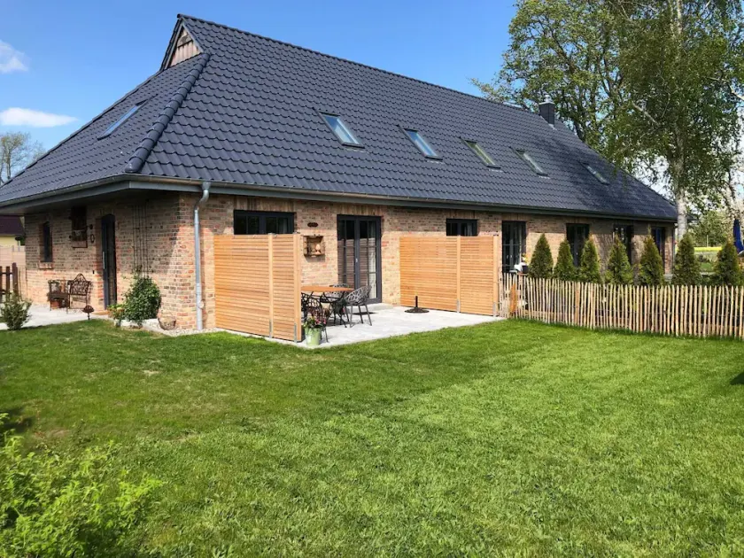 Country House 1884, Germany - Image 1