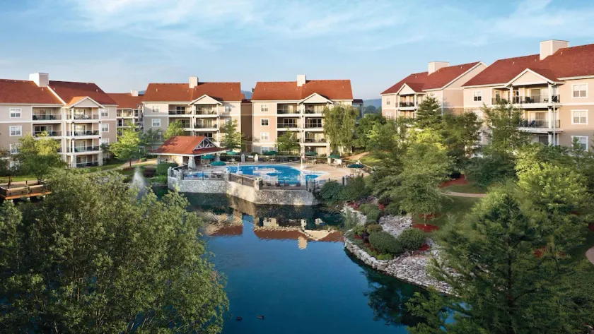 2br Deluxe Retreat | Pools, Nature & Family Fun - Image 1