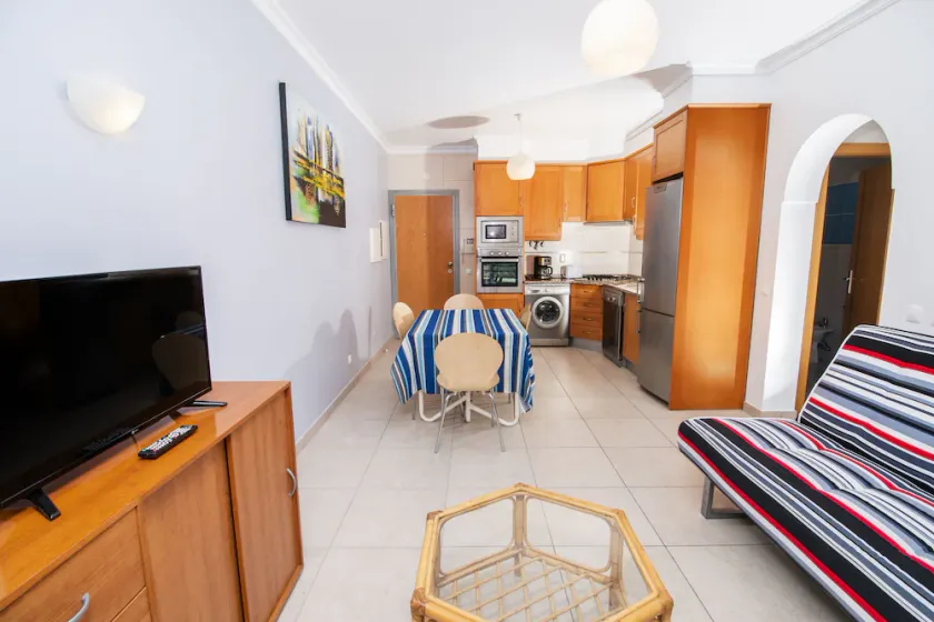 Casa Roland - AL (Official Local Lodging) - Image 1