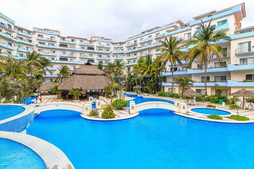 Penthouse de Lujo Frente al Mar en Gran Pacífico - Image 1
