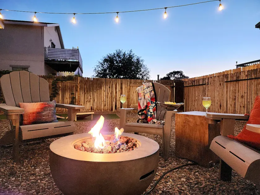 Atrium Zen House @ Lake Powell+ Lots of Boat Parking + Pet Friendly + Sleeps 10 - Image 1