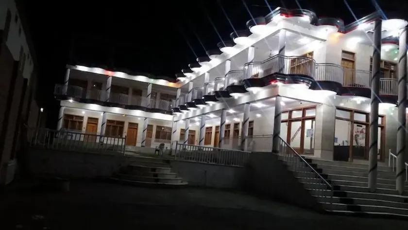 Galaxy Hotel Swat Kalam - Image 1