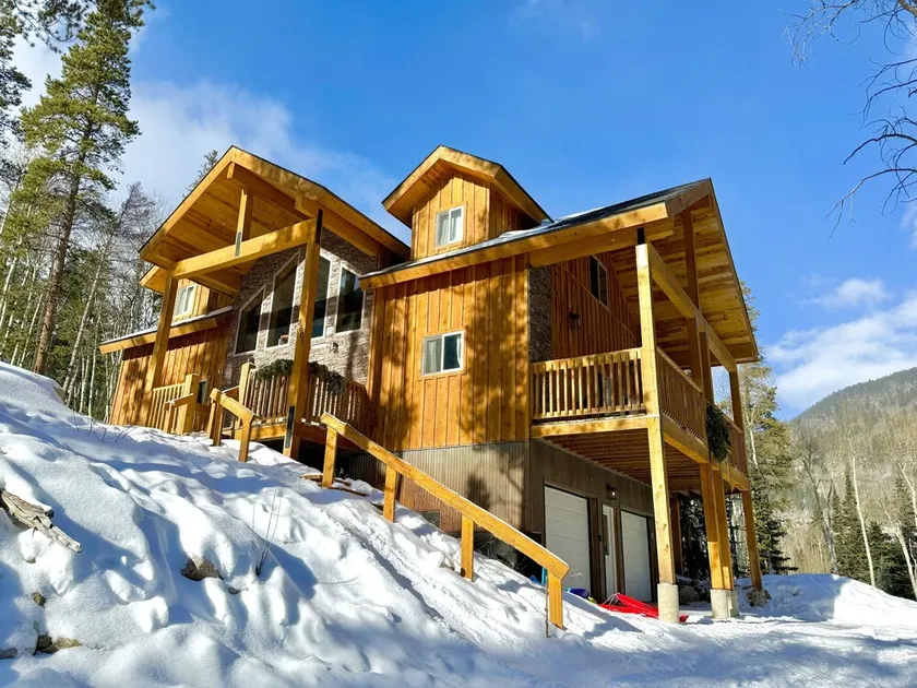 3 Bedroom 3.5 Bathroom-Each Room Own Attached Full Bath! Near Monarch Ski Resort - Image 1