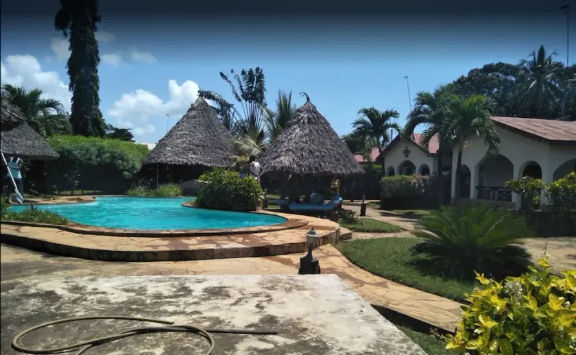Inchi Raha Cottages - Image 1