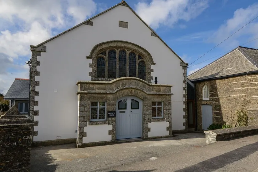 A beautifully converted former chapel in St Merryn - Image 1