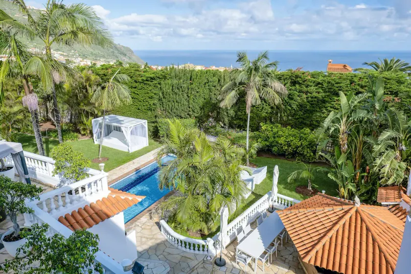 San Benito. Vivienda de lujo con piscina privada - Image 1