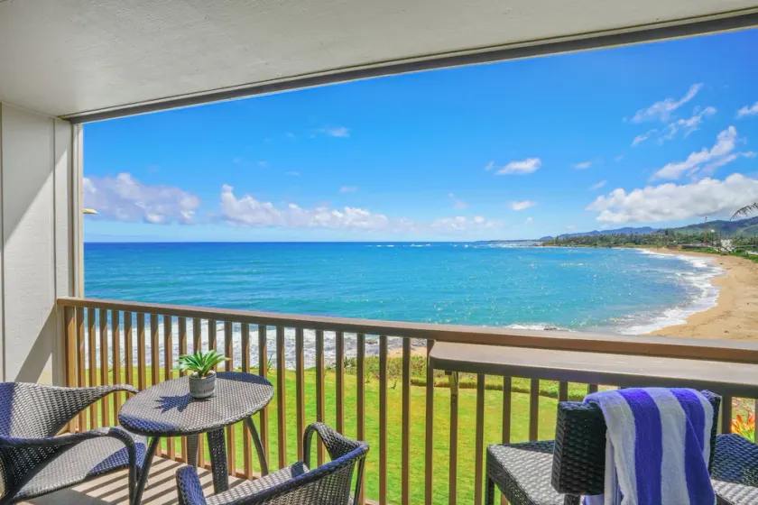 "Bliss on Bay" at the Wailua Bay View 207 - Image 1