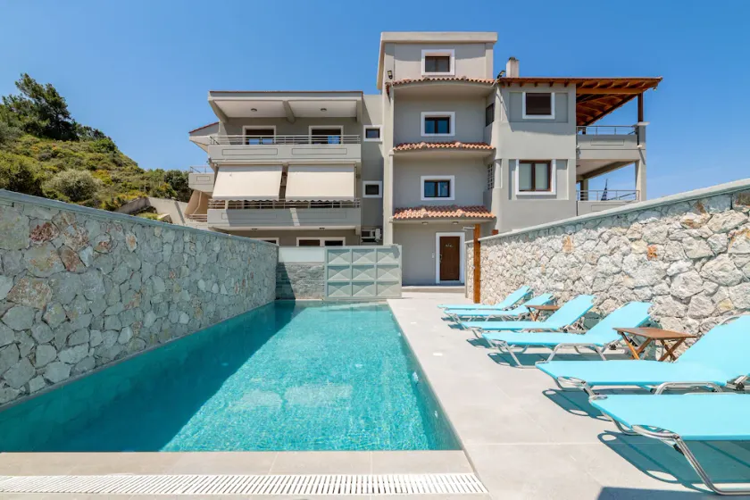 Athena PoolFront Suite - Image 1