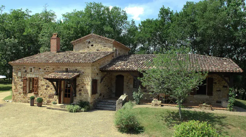 A las puertas del Périgord, magnífica casa de piedra, tranquila y relajante. - Image 1