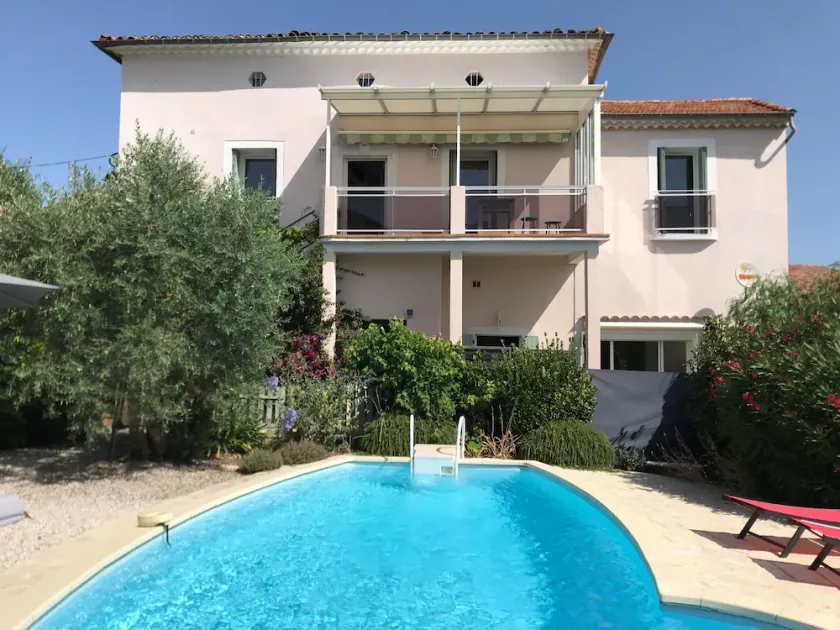 Familienwinzerhaus, privater Pool und mediterraner Garten in Roujan - Image 1