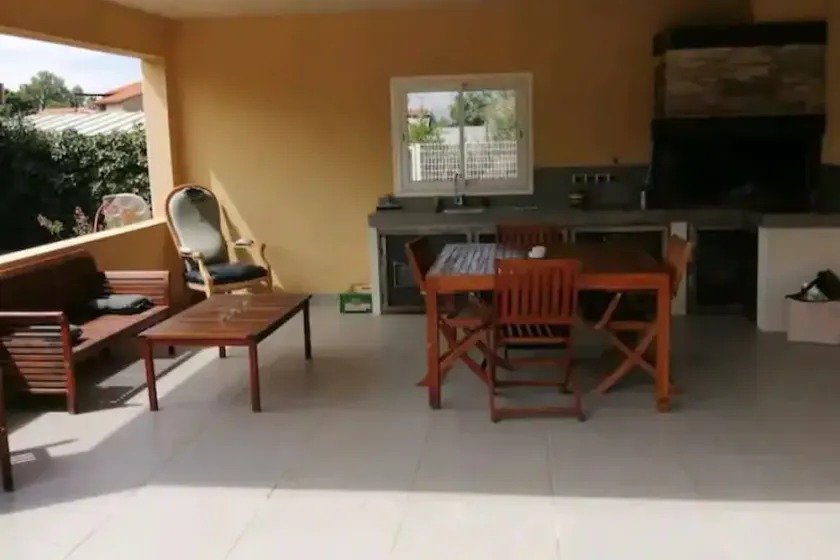 Private villa pool air conditioning 10 minutes from the beach - Image 1