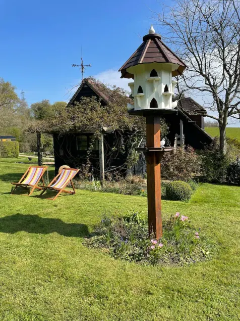 Character Country Retreat with no contact check in/out, in historic 1066 country - Image 1