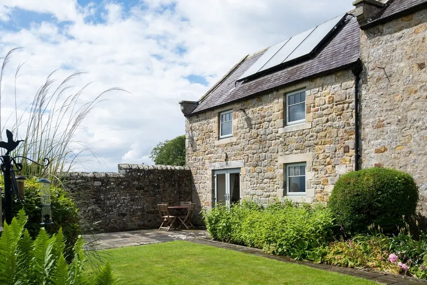 Shepherds Retreat - Self catering accommodation sleeping 4 guests in 2 bedrooms - Image 1