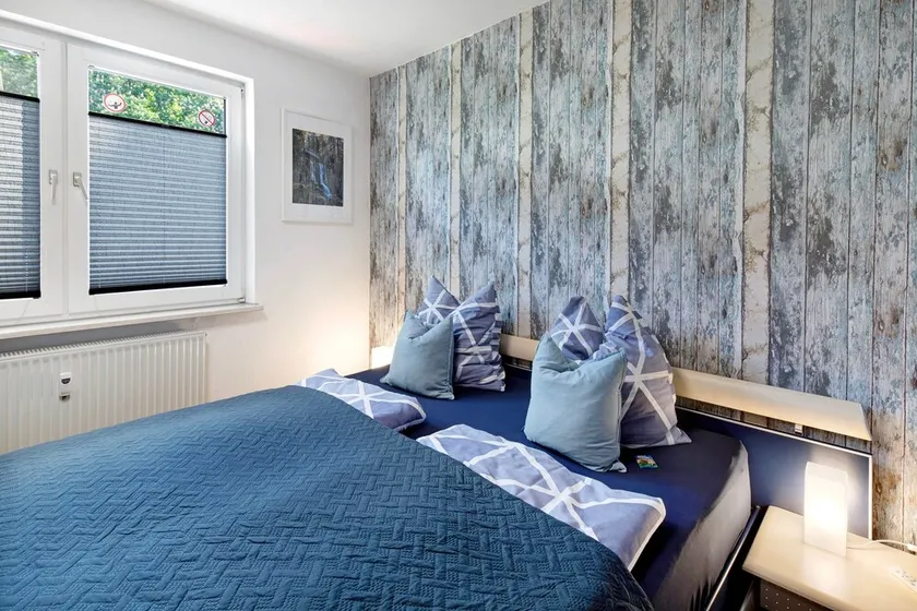 Characterful Apartment in the Heart of Kassel with Parking Included - Image 1