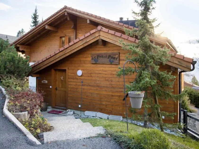 Chalet Chalet Petit Pont by Interhome - Image 1