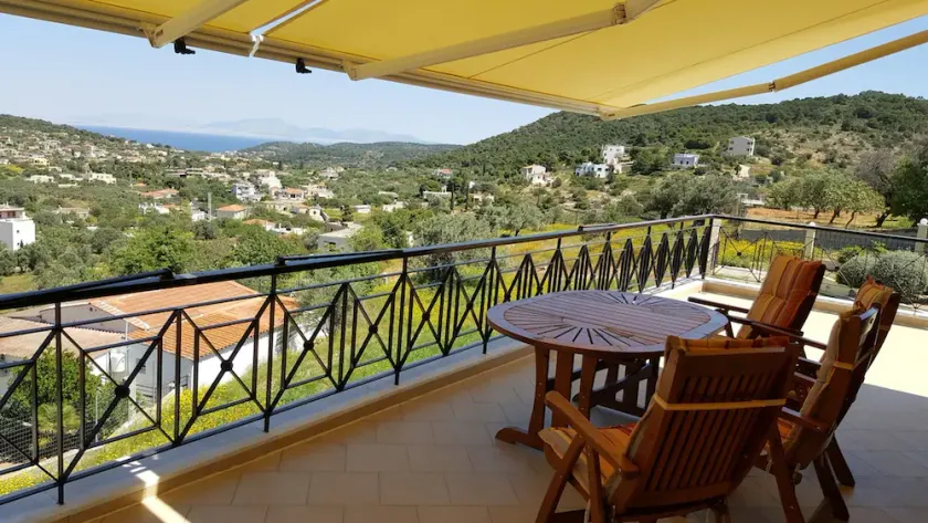 Appartement adapté aux familles avec jardin | Vue panoramique - Image 1