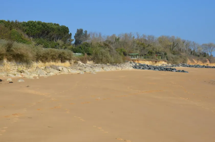 GROSSES HAUS DIREKT AM STRAND - Image 1