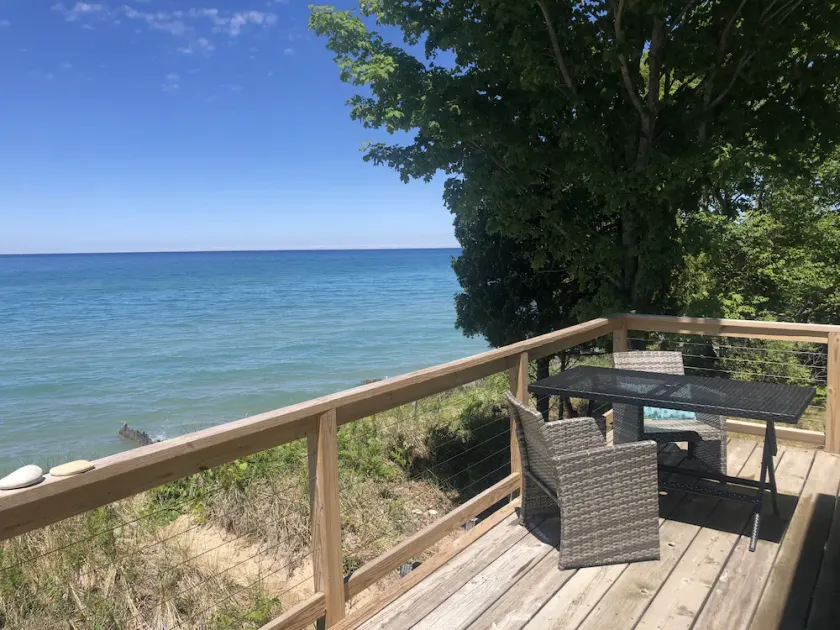 Guten Morgen Arcadia - Lake Michigan-Pet ok - Image 1