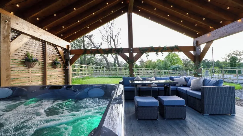 Northumberland Luxury Stays - The Chivits - Image 1