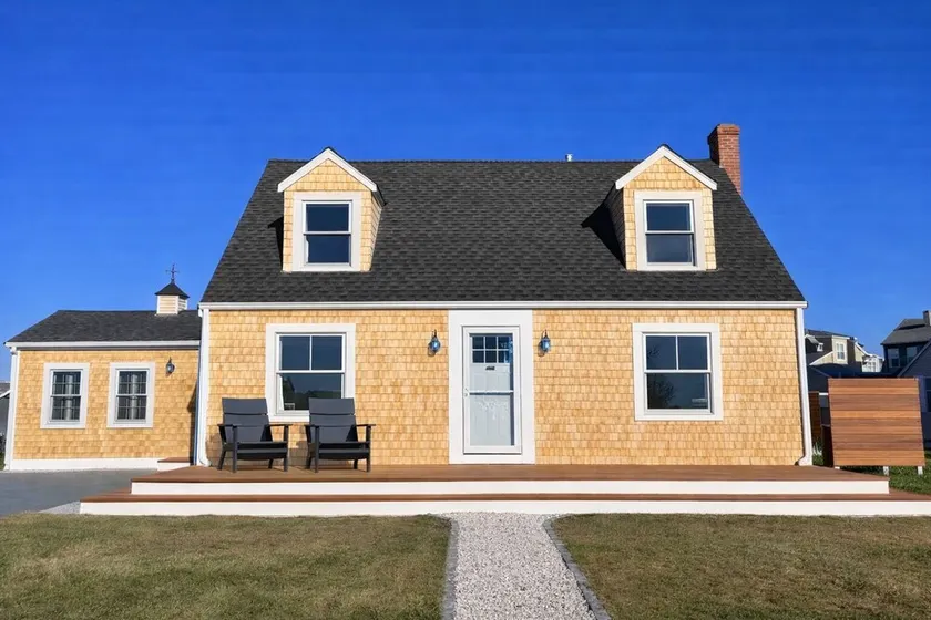 Steps to Beach - Walk to Surfside & Minot Beach! - Image 1