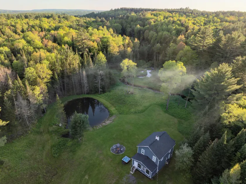 Cozy 3 Bedroom Cabin in the Adirondack Foothills - Image 1