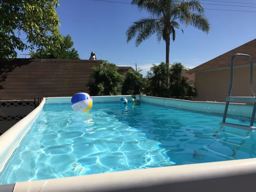 Unikt Pool House, 0. 7mile to Convention, 1. 5 miles till Disney, familjevänlig! - Image 1