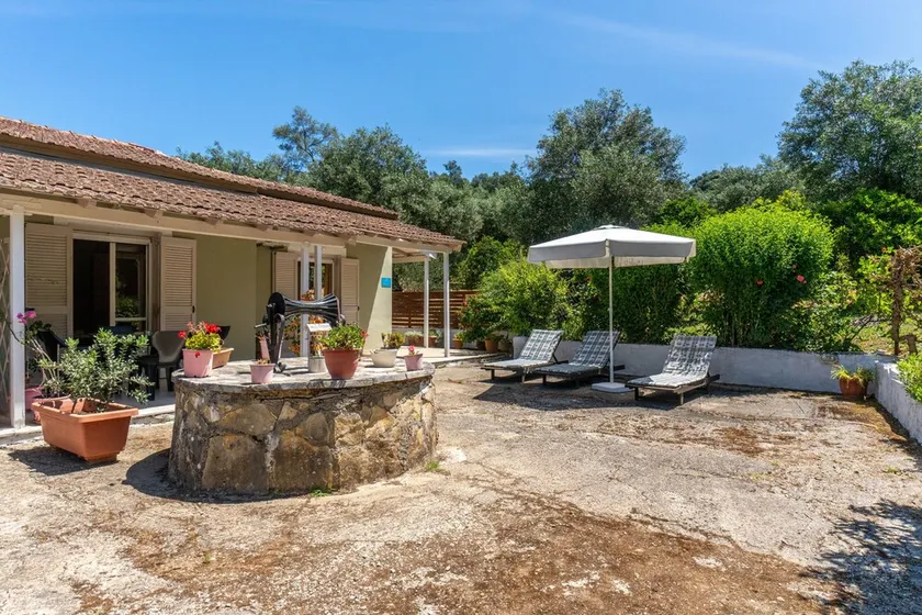 Appartement 'Amalia Dio' avec vue sur les montagnes, Wi-Fi et climatisation - Image 1