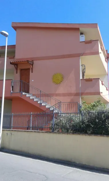 VILLA I SARDINIEN SOUTH MOUNTAIN 10 KM FRA HAVET - Image 1