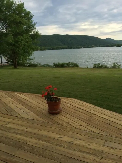 Peaceful Beautiful View! - Image 1